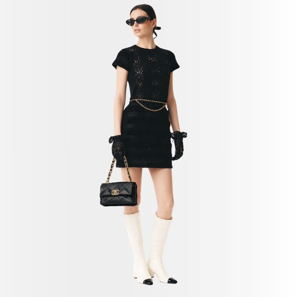 Chanel 19 Small Flap Bag Black 25cm