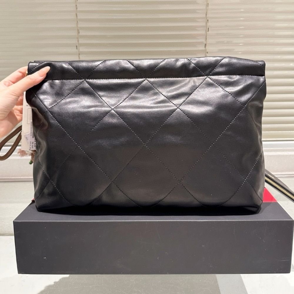 Chanel 22 Medium East West Bag Leather Black 39Cm