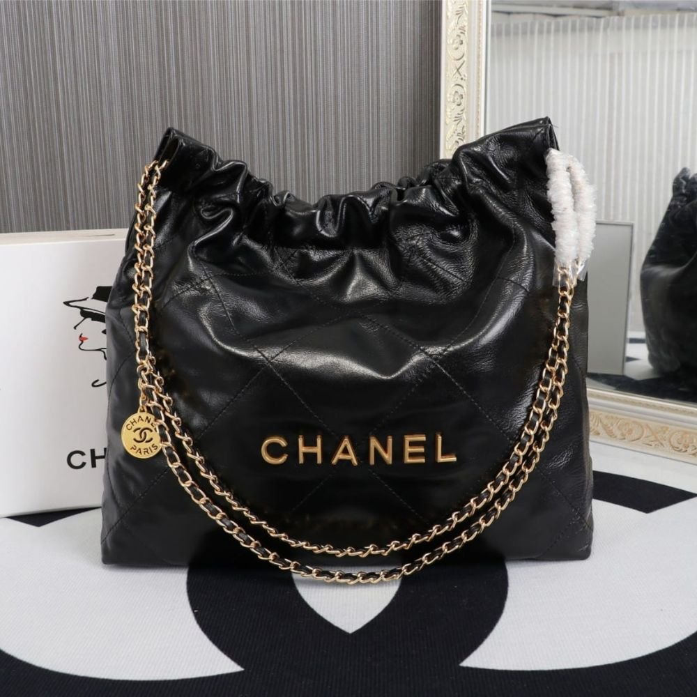 Chanel 22 Medium Handbag Black With Gold Tone Metal 39Cm AS3261 B19059 94305