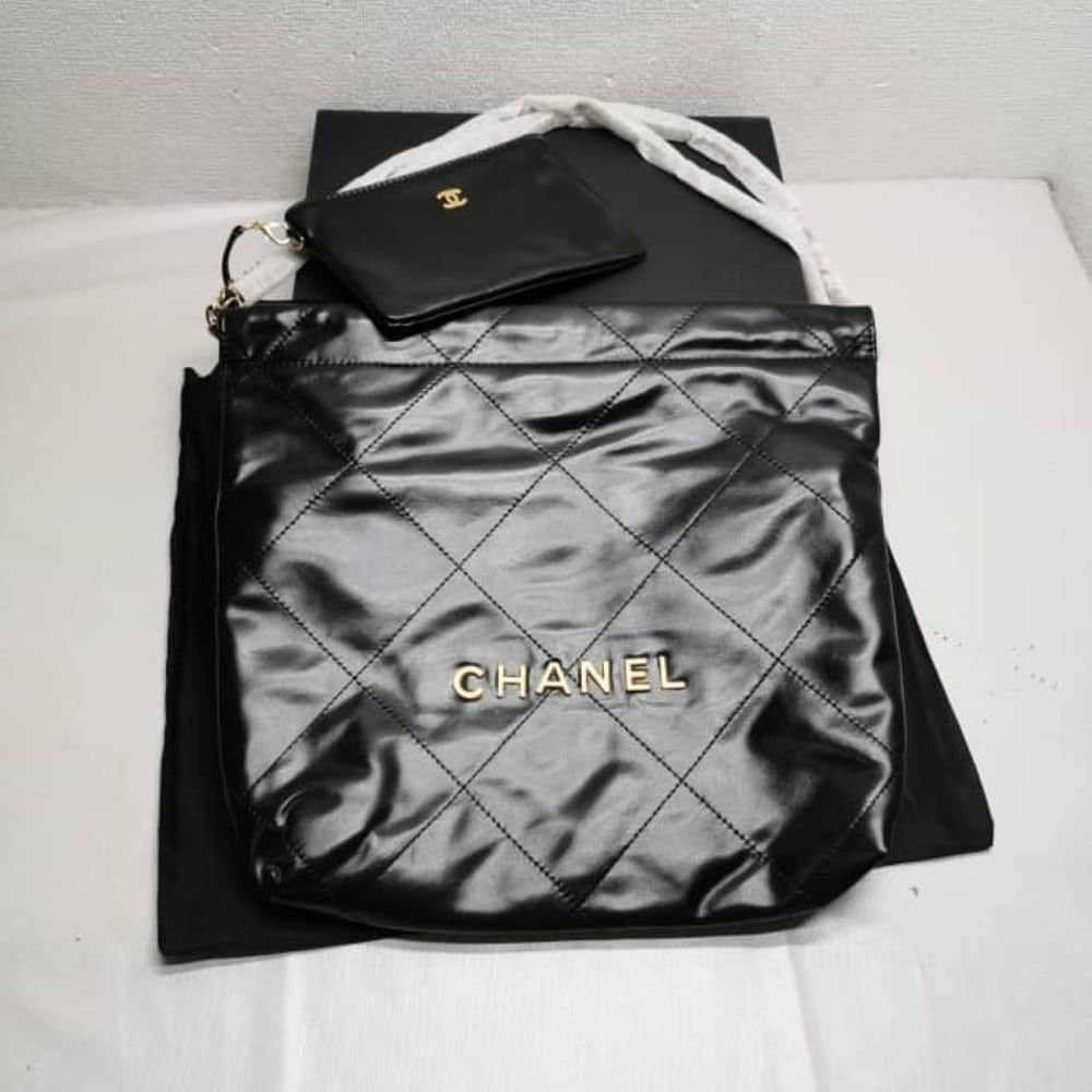 Chanel 22 Small Handbag Black 30cm AS3260 B08037 94305