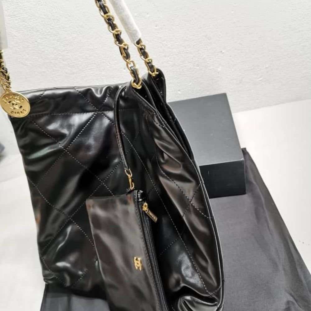 Chanel 22 Small Handbag Black 30cm AS3260 B08037 94305