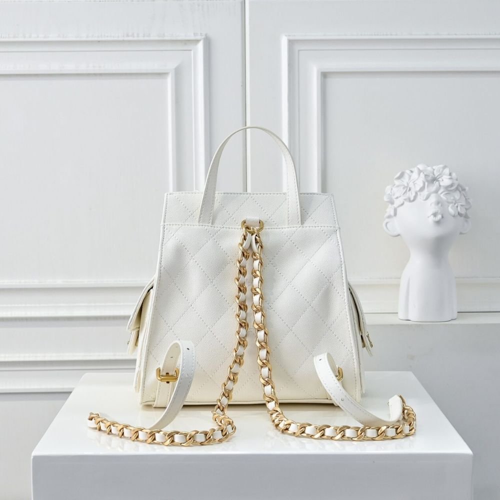 Chanel 25 Medium Size Backpack Grain Effect And Gold Metal White 23Cm AS5600 B20304 10601