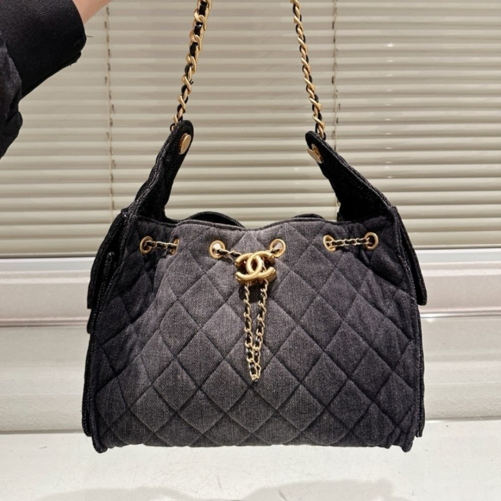 Chanel 25 Small Handbag Grained And Gold Tone Metal Washed Denim Black 26Cm AS5293 B20520 U0725