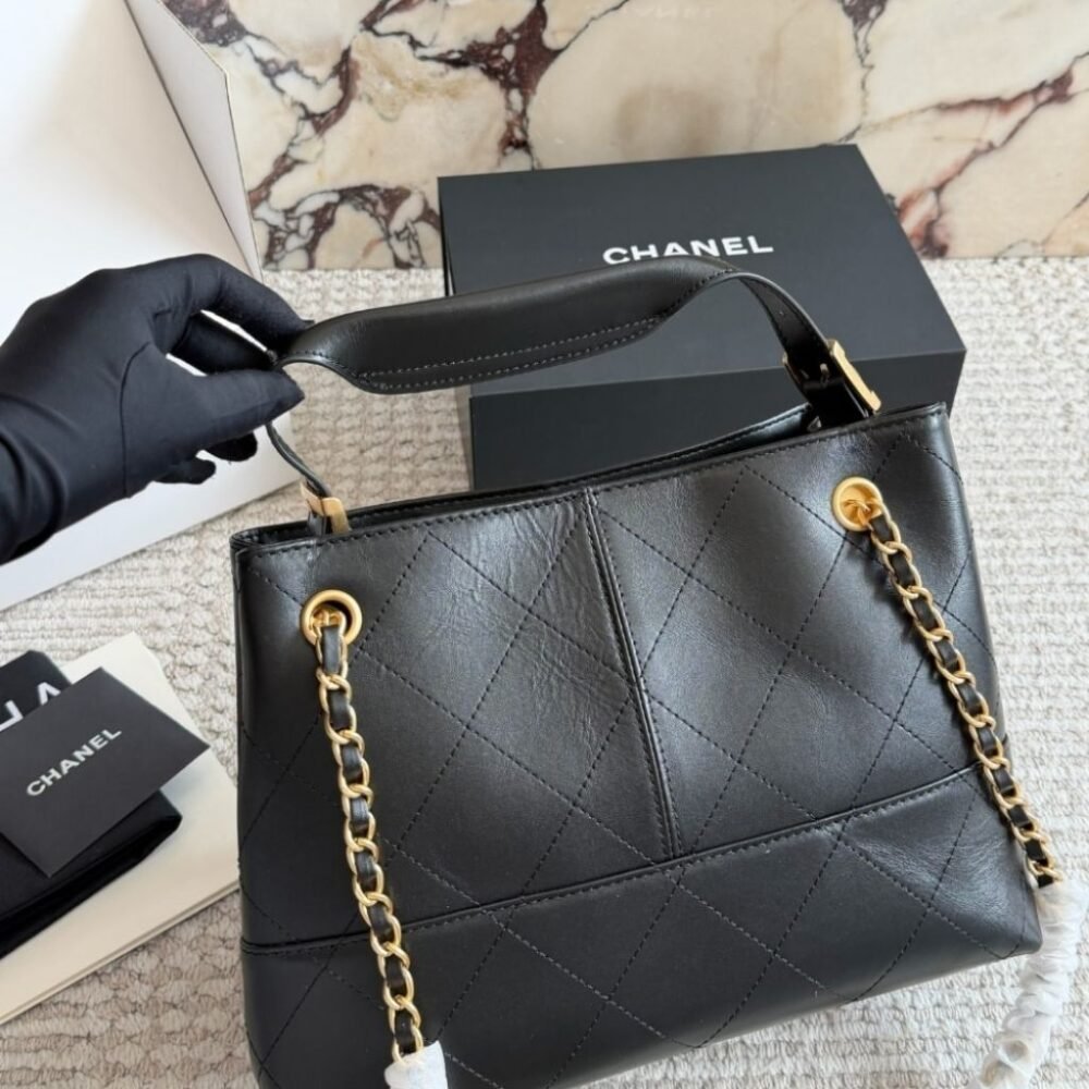 Chanel 25A Hobo Bag Gold Tone Hardware Black 28Cm