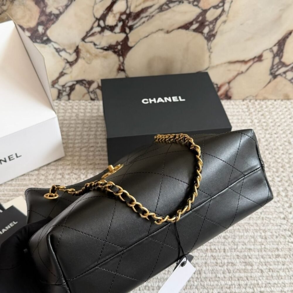Chanel 25A Hobo Bag Gold Tone Hardware Black 28Cm