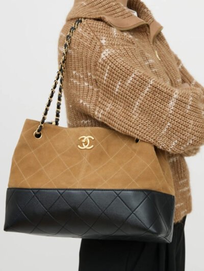 Chanel 25A Hobo Bag Suede Leather Beige And Black