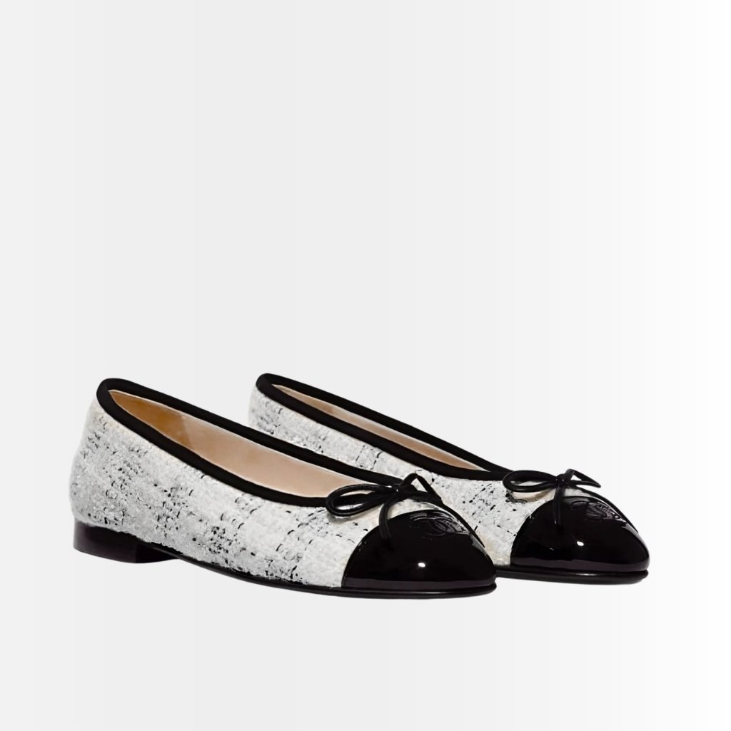 Chanel Ballet Flats Tweed White Black