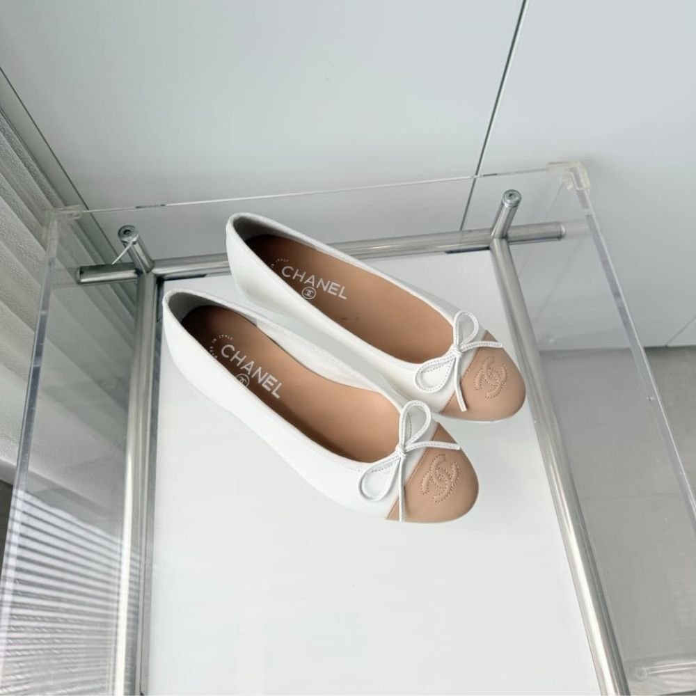 Chanel Ballet Flats White And Beige