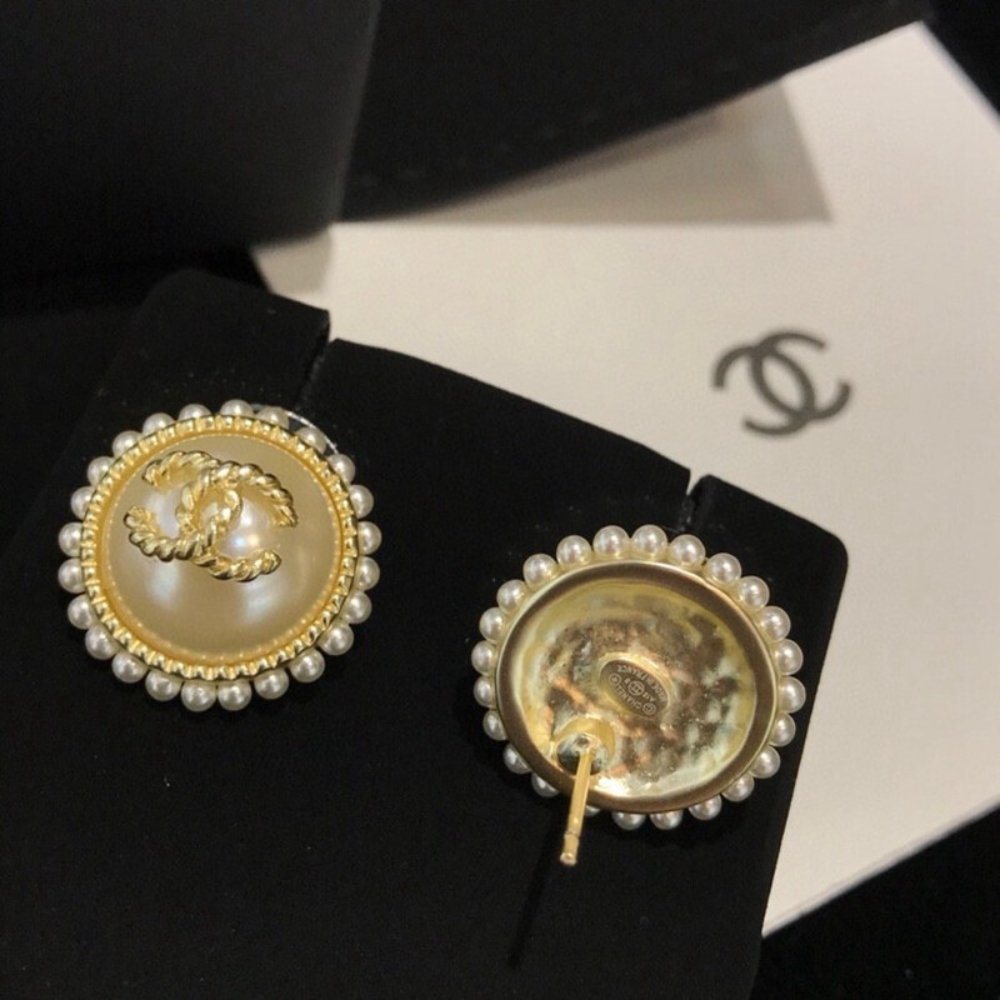 Chanel CC Button Faux Pearl Earrings Gold