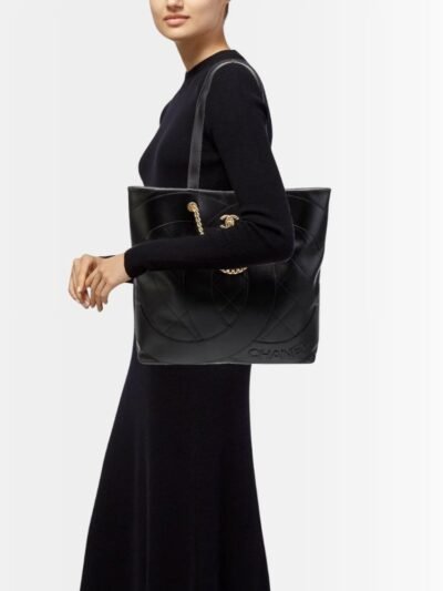 Chanel CC Caviar Shopping Bag Black 37Cm