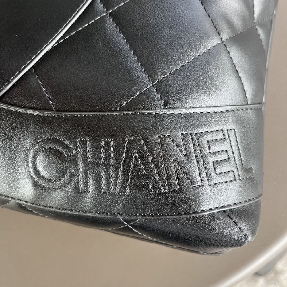 Chanel CC Caviar Shopping Bag Black 37Cm