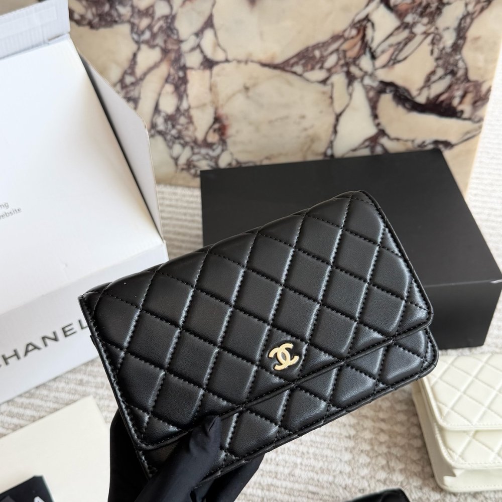 Chanel CC Classic Flap Wallet On Chain Quilted Leather Black 20Cm AP4241 Y01480 C3906