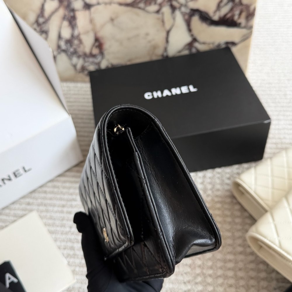Chanel CC Classic Flap Wallet On Chain Quilted Leather Black 20Cm AP4241 Y01480 C3906