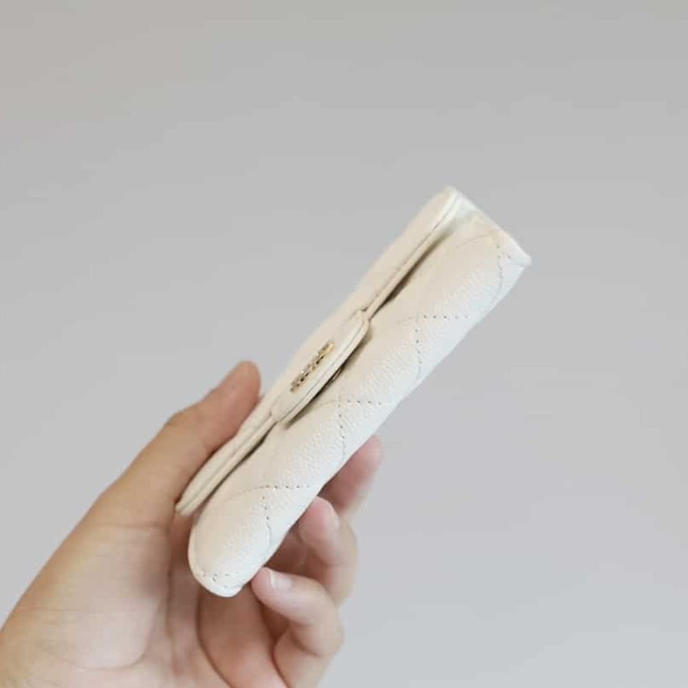 Chanel Classic Card Holder Wallet White 11Cm AP0214 B10583 10601