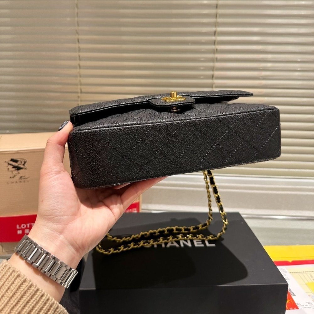 Chanel Classic Medium Handbag Grained And Gold Tone Metal Black 25Cm A01113 Y01864 C3906