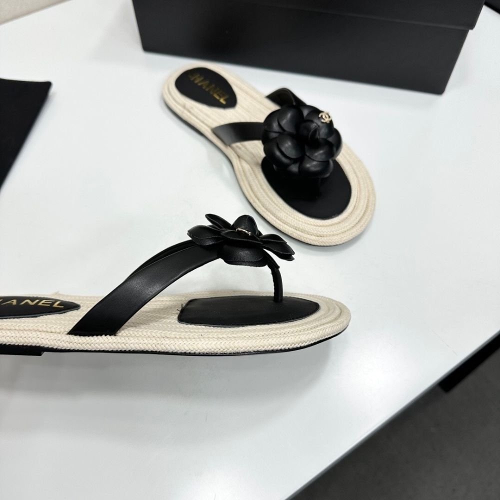Chanel Flip Flops With Camellia Black