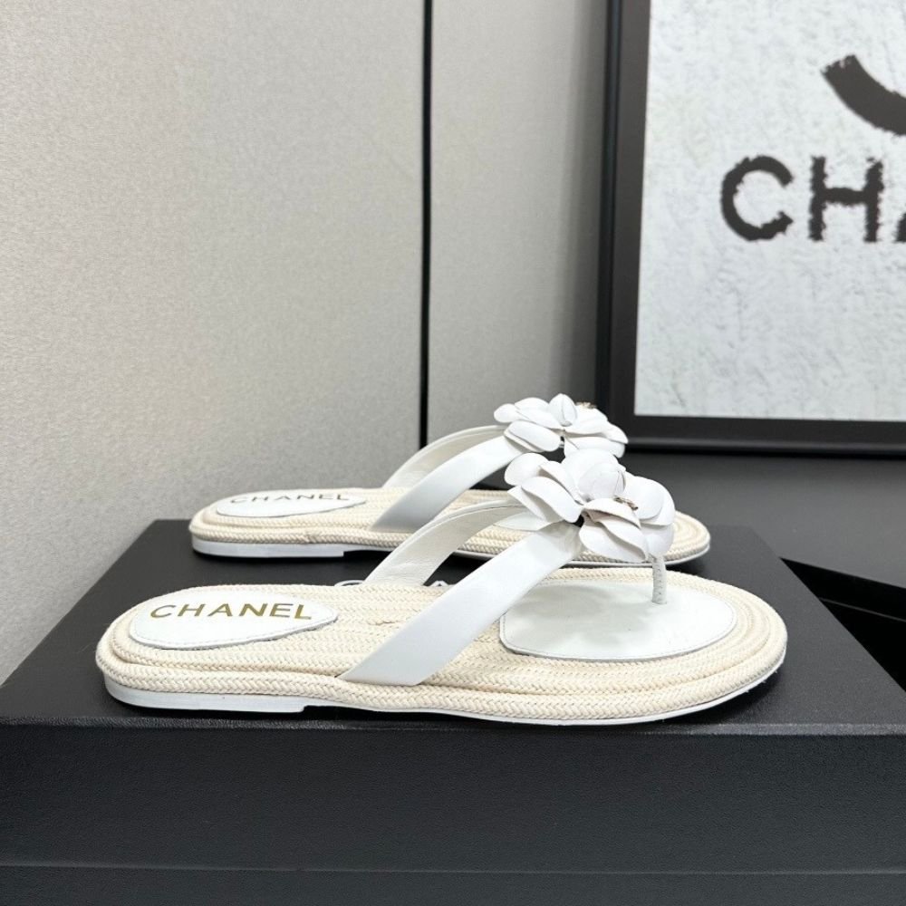 Chanel Flip Flops With Camellia White