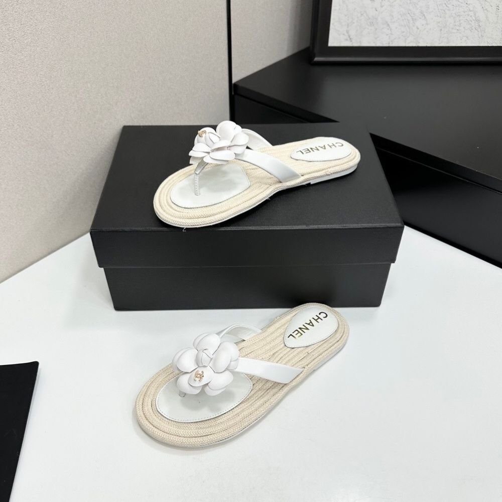 Chanel Flip Flops With Camellia White
