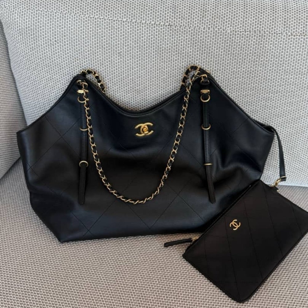 Chanel Large Shopping Bag And Gold Tone Metal Black 33Cm AS5463 B20565 94305