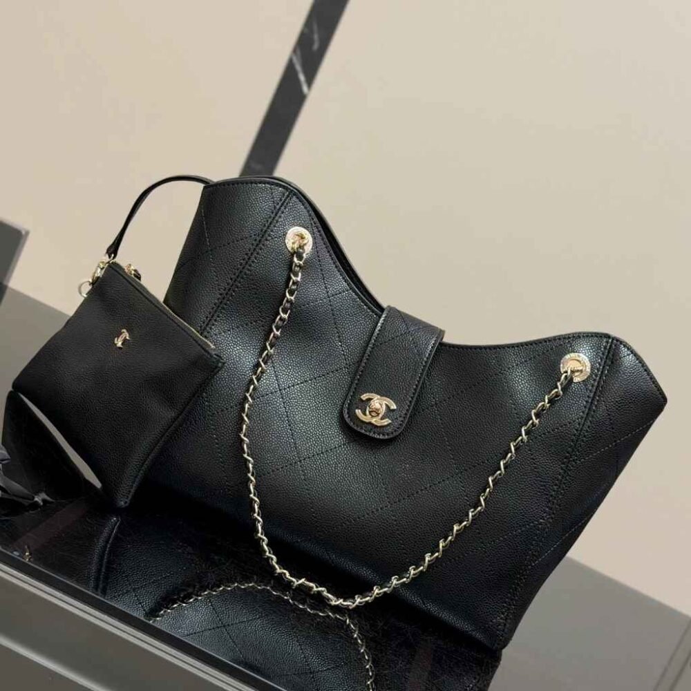 Chanel Large Shopping Bag Grained Leather Black 32Cm