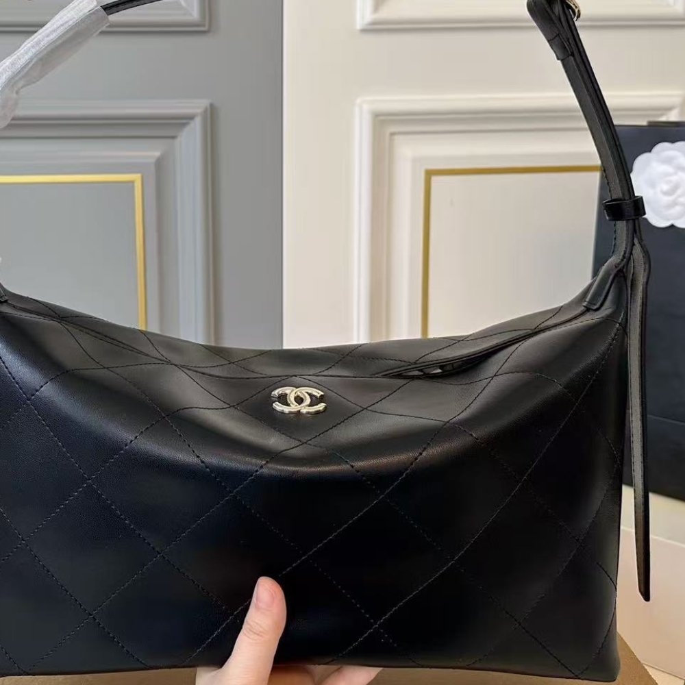 Chanel Maxi Hobo Bag Shiny Black Leather With Silver Toned Hardware 34Cm