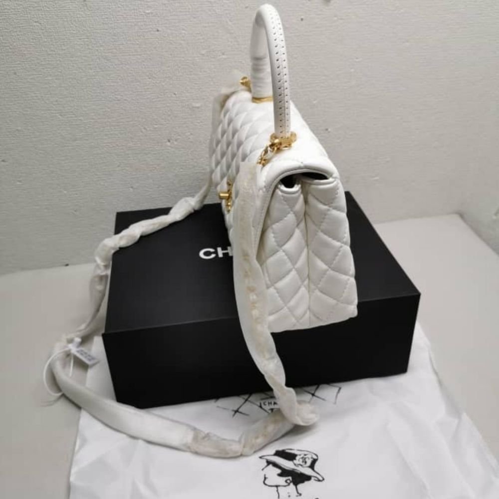 Chanel Medium Coco Handle Bag White 29cm