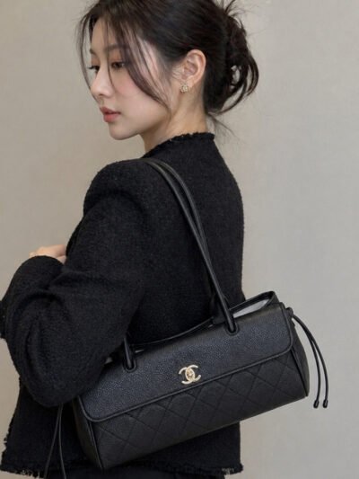 Chanel Medium Handle Bag Black Pebbled Leather 30Cm