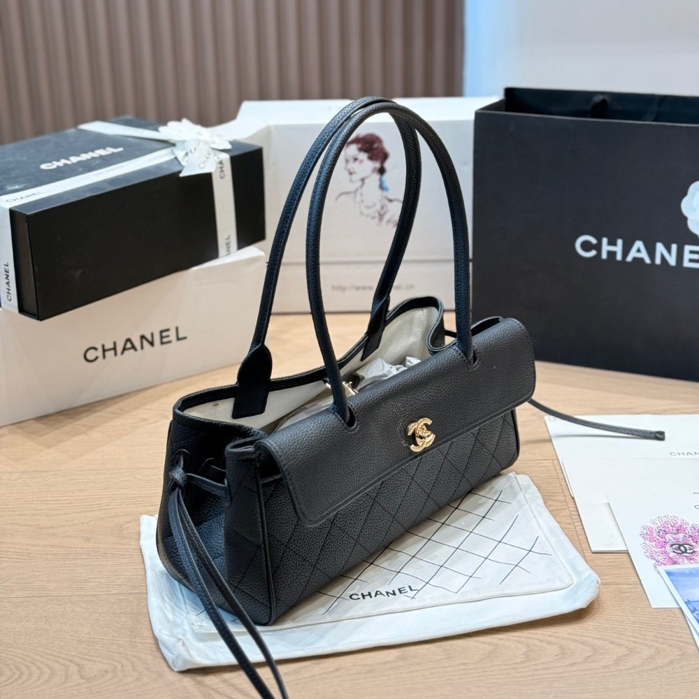 Chanel Medium Handle Bag Black Pebbled Leather 30Cm