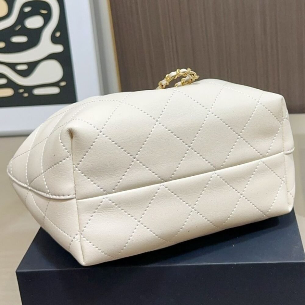 Chanel Mini Hobo Handbag Gold Tone Hardware White 19Cm AS5976 B22897 U4531
