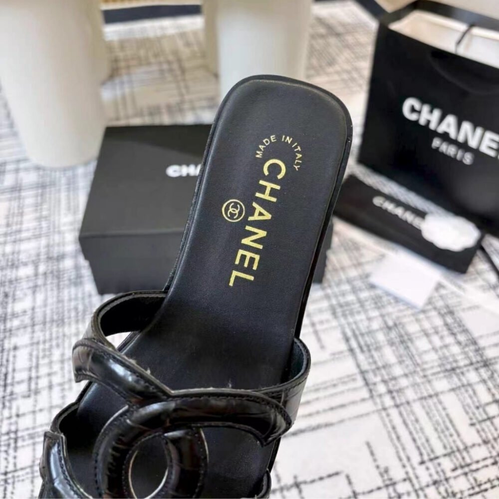 Chanel Mules Leather Black G47250 X01000 94305