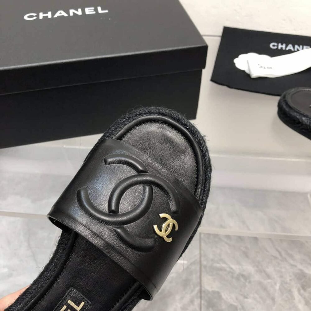 Chanel Slide CC Logo Black