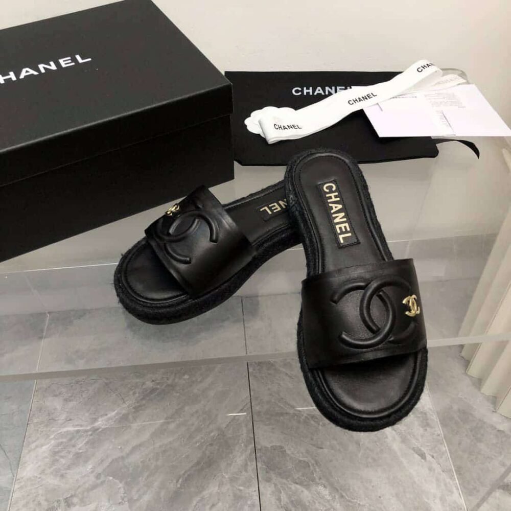 Chanel Slide CC Logo Black