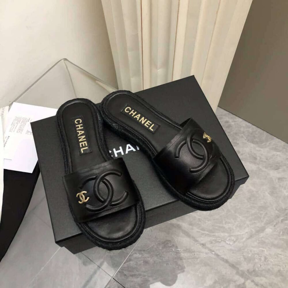 Chanel Slide CC Logo Black
