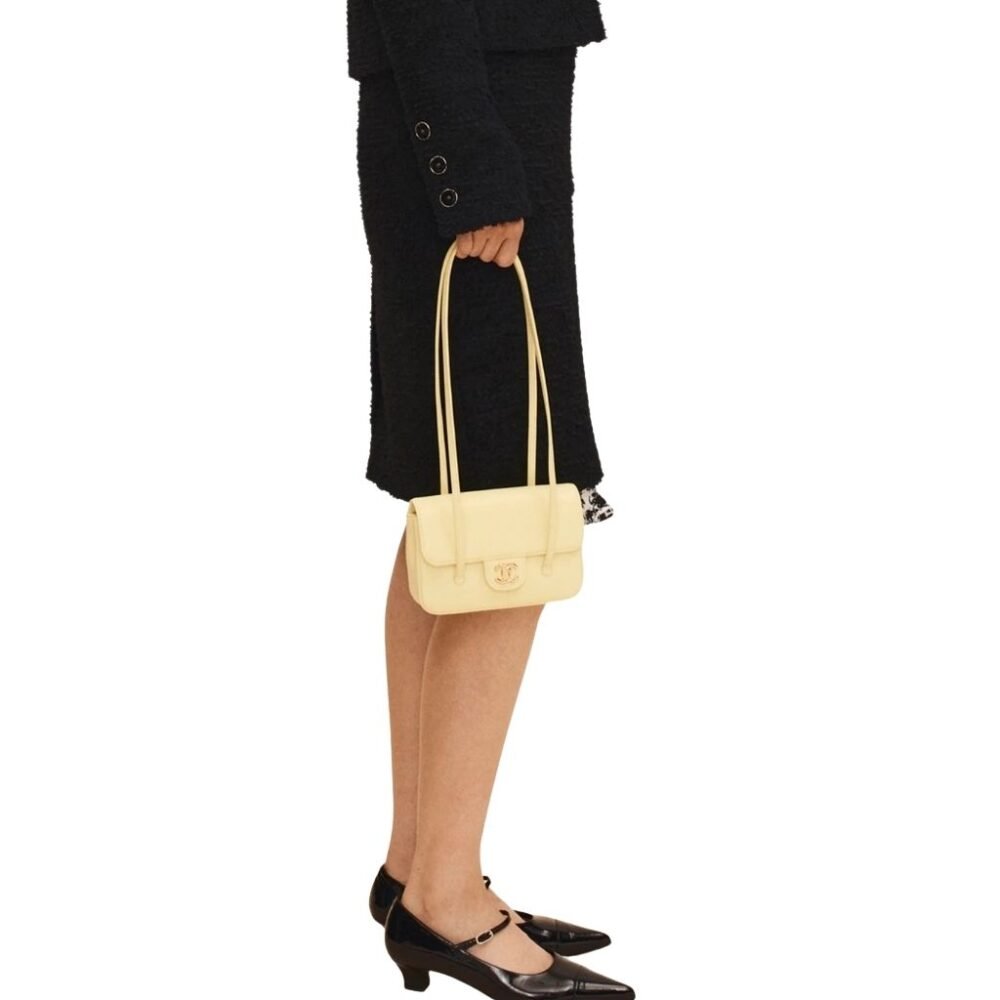 Chanel Small Flap Bag Grained Shiny Light Yellow 22cm AP5068 B23204 NAAUK