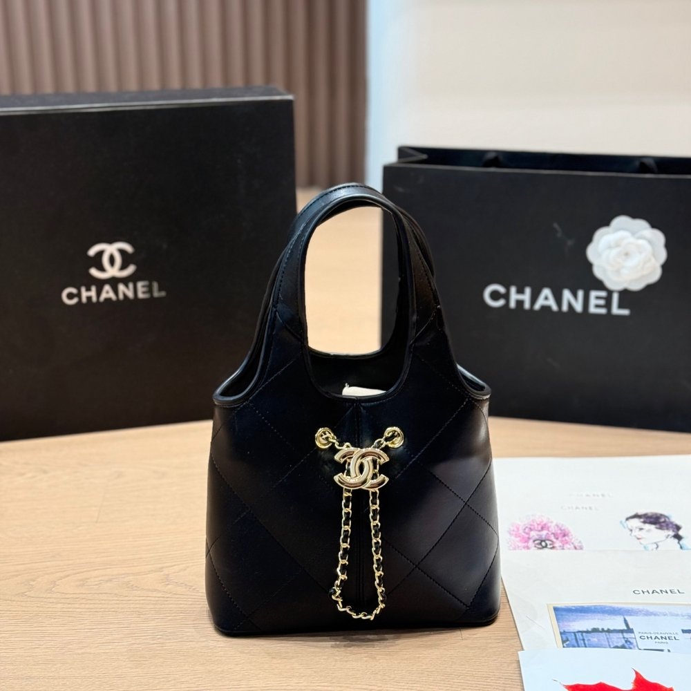 Chanel Small Shopping Bag Gold Tone Hardware Black 22Cm AS6132 B23332 94305