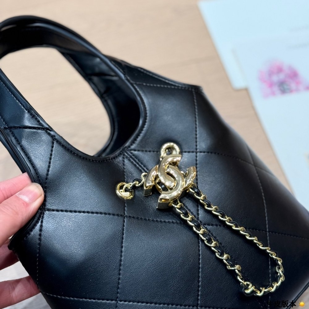 Chanel Small Shopping Bag Gold Tone Hardware Black 22Cm AS6132 B23332 94305