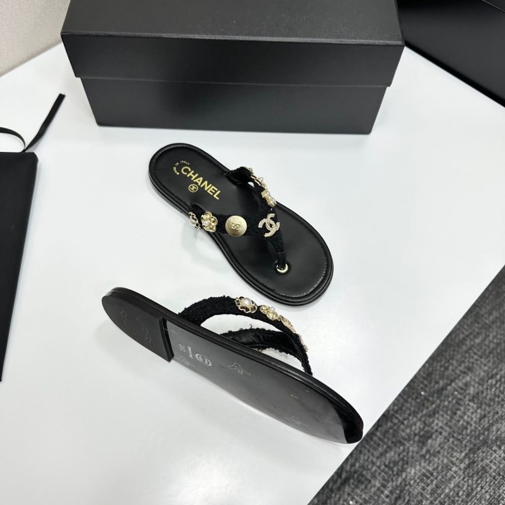 Chanel Thong Jewel Embellished Black