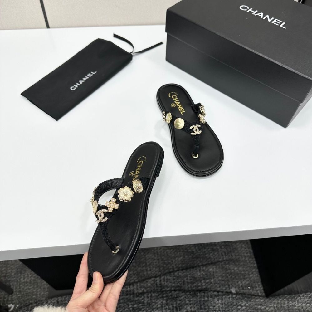Chanel Thong Jewel Embellished Black