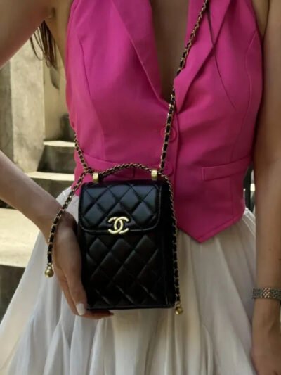 Chanel Trendy CC Phone Holder Crossbody Bags Black 17Cm