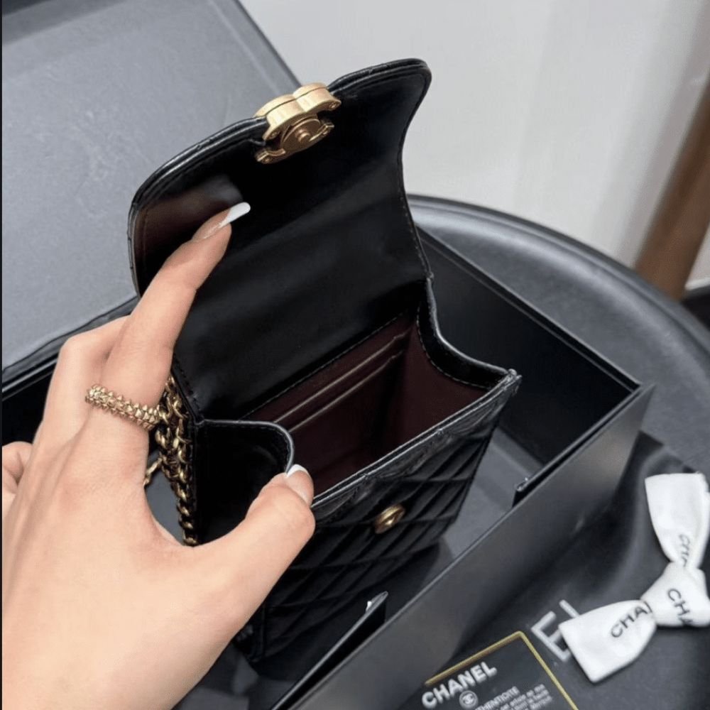 Chanel Trendy CC Phone Holder Crossbody Bags Black 17Cm