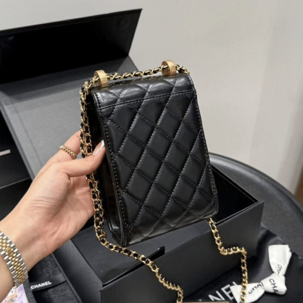 Chanel Trendy CC Phone Holder Crossbody Bags Black 17Cm