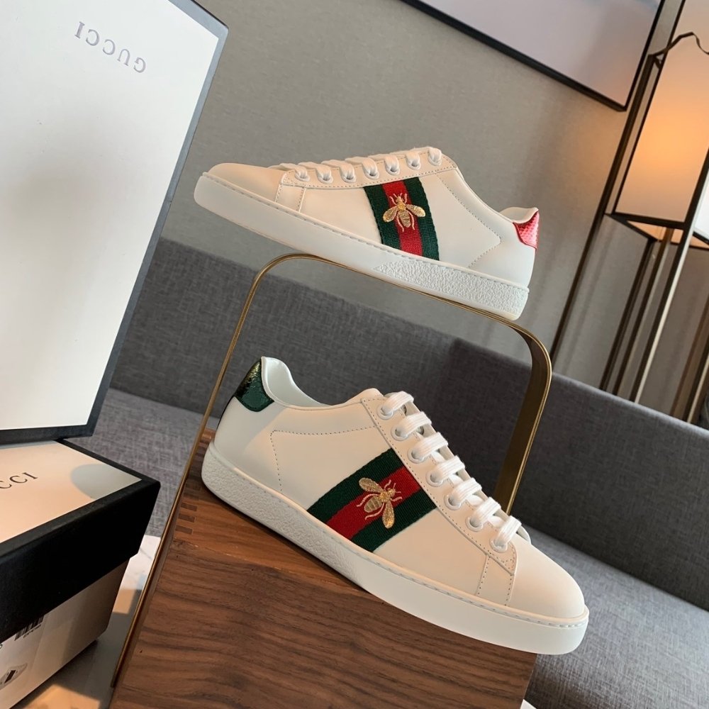Gucci Ace Sneaker With Bee White