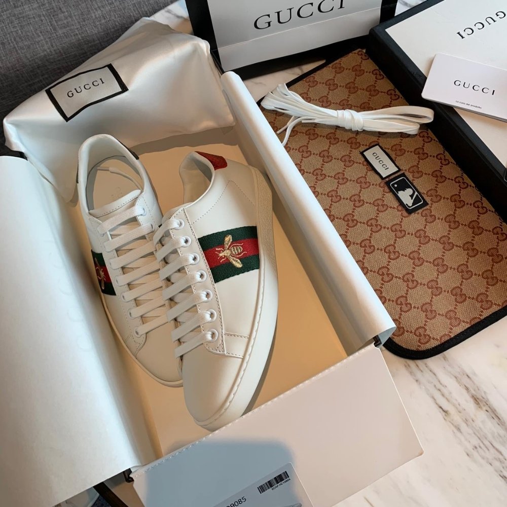Gucci Ace Sneaker With Bee White