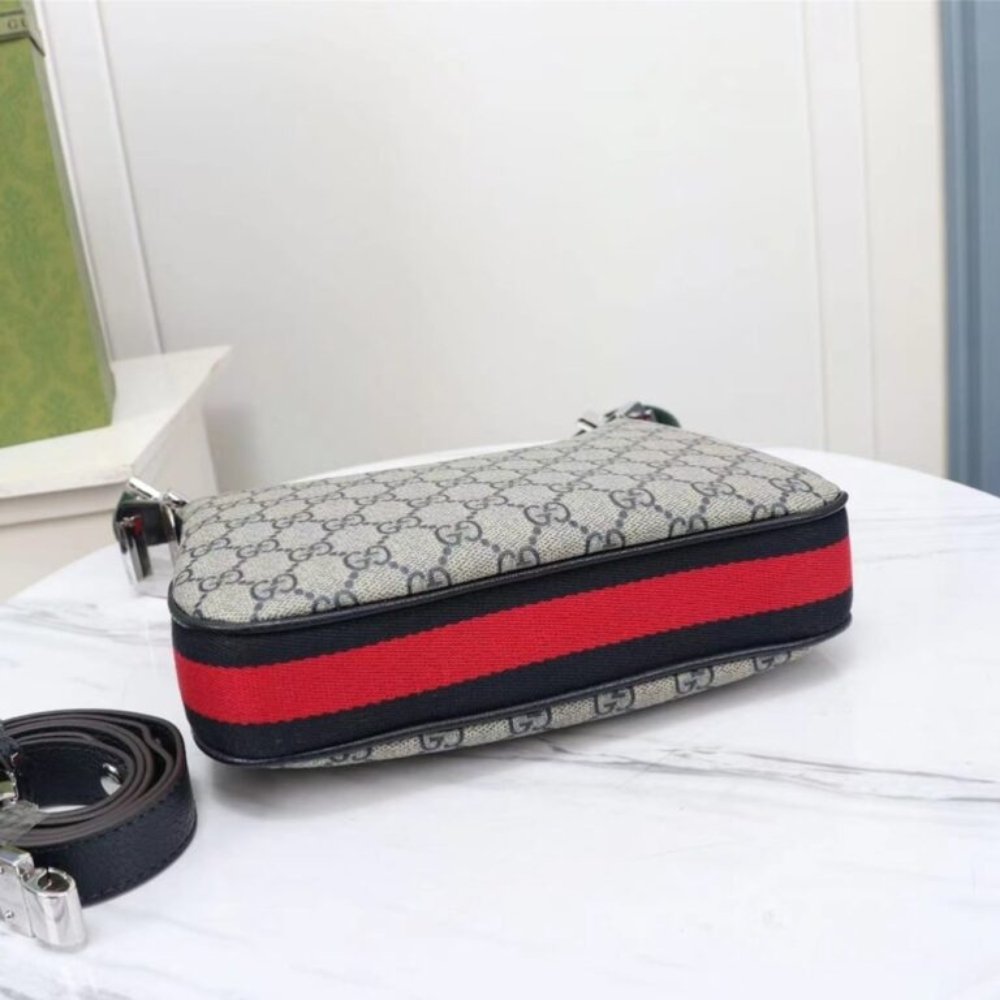 Gucci Attache Small Shoulder Bag Beige and Blue 23Cm 699409 96GRN 4082