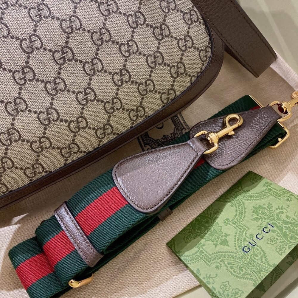 Gucci Blondie Medium Shoulder Bag Beige And Ebony GG Supreme Canvas 29Cm 699210 96IWG 8745