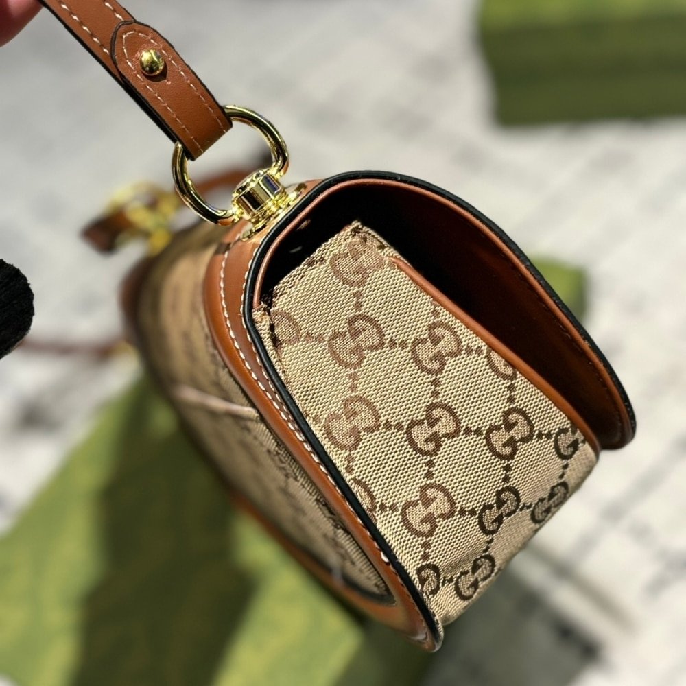 Gucci Blondie Mini Shoulder Bag Beige And Brown 22Cm 815700 HAAKG 9755