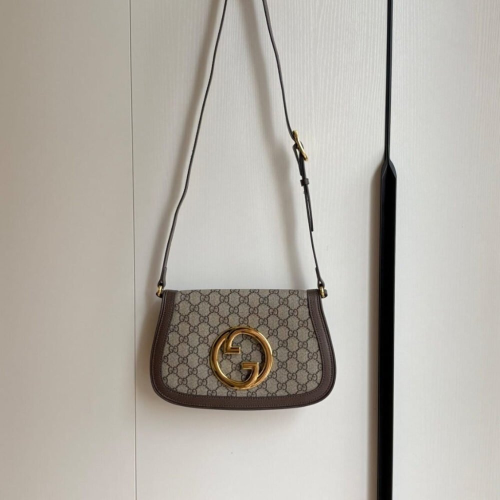 Gucci Blondie Shoulder Bag Beige And Ebony GG Supreme Canvas 28Cm 699268 K9GSG 8358