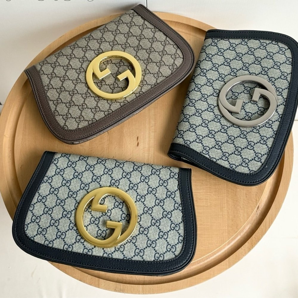 Gucci Blondie Shoulder Bag Beige And Ebony GG Supreme Canvas 28Cm 699268 K9GSG 8358
