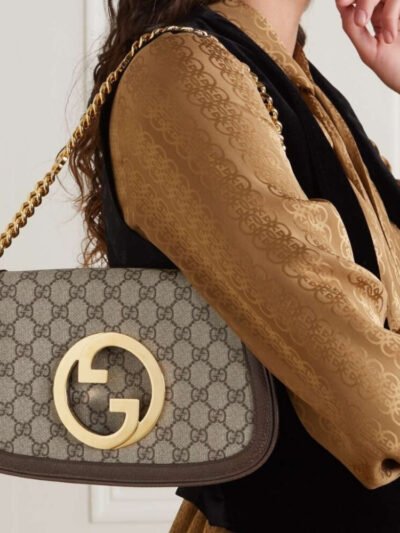 Gucci Blondie Shoulder Bag Beige And Ebony GG Supreme Canvas 28Cm ‎699268 K9GSG 8358