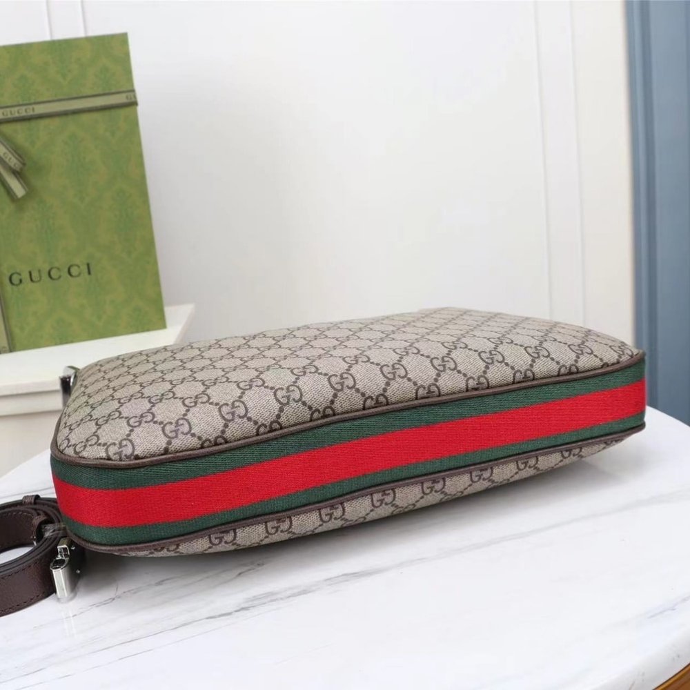 Gucci GG Attache Large Shoulder Bag Beige Ebony 35Cm 702823 96GRN 4091